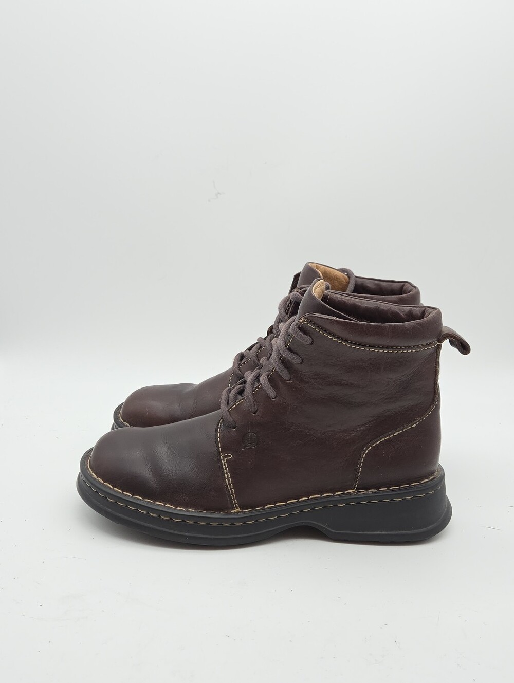 Born Brown Leather Lace Up Chukka Boots Size Women's 7.5 - Picture 3 of 9